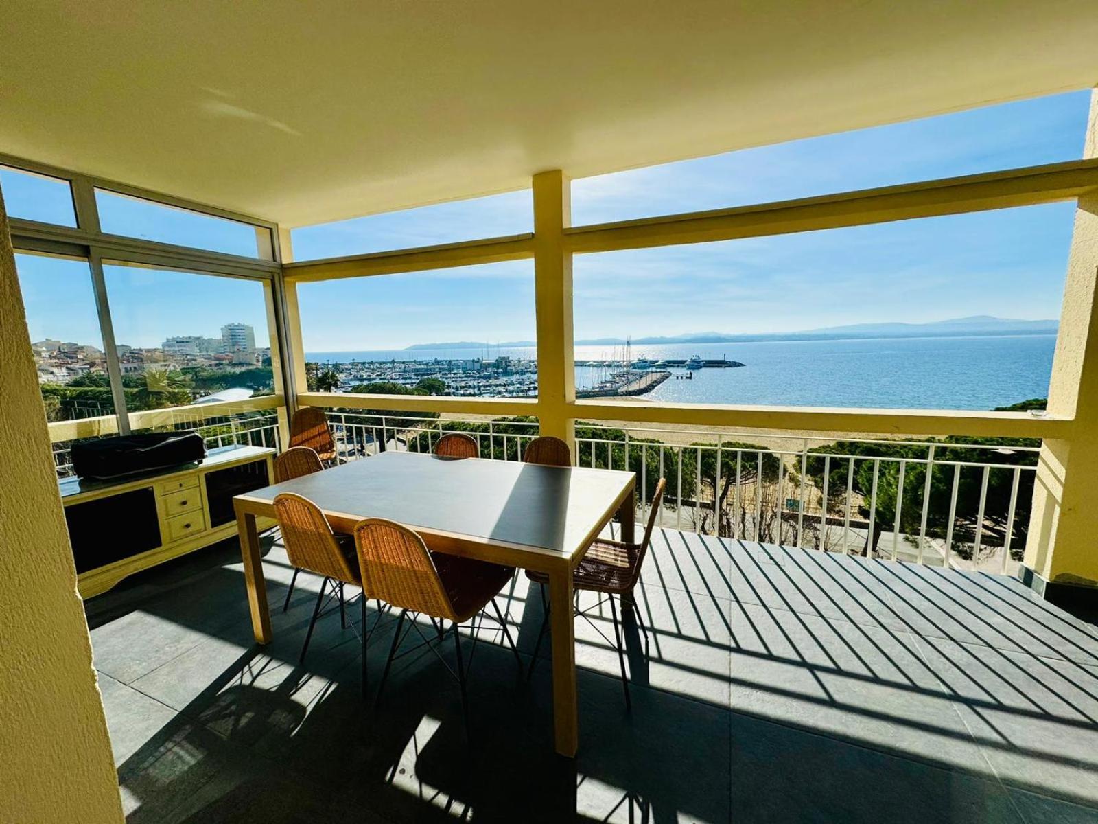 Grand Appartement - Central Beach - Residence De La Rose Sainte-Maxime Luaran gambar